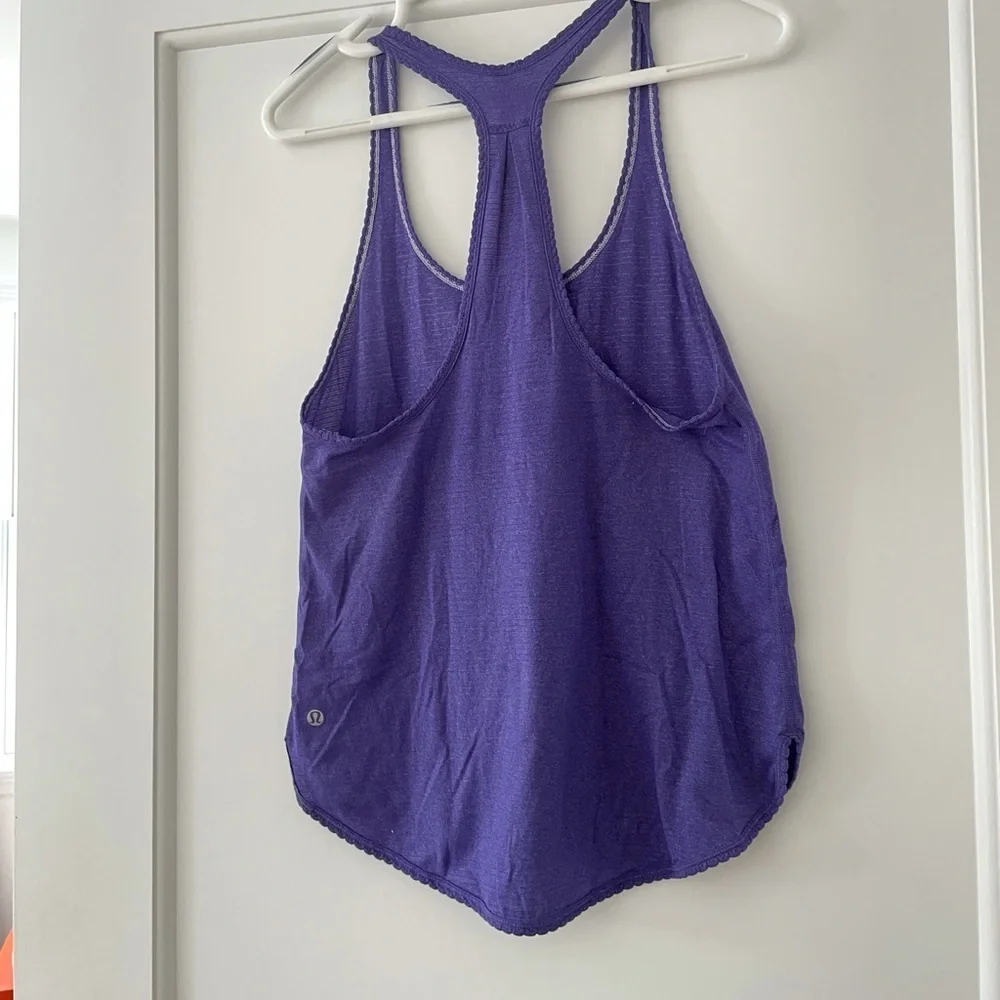 Lululemon 105 F Singlet Tank in Purple
